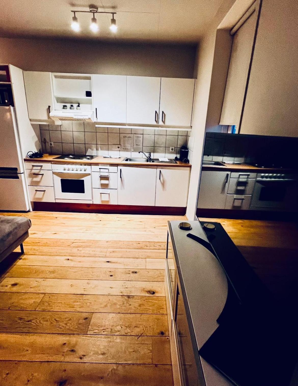 G10 Apartments 아퀴레이리 외부 사진